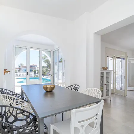 Willa Apart-rent Casa Llobregat 0100 Empuriabrava