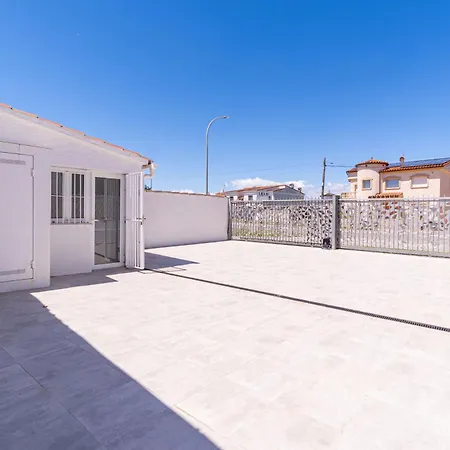 Willa Apart-rent Casa Llobregat 0100 Empuriabrava