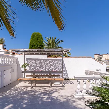 Willa Apart-rent Casa Llobregat 0100 Empuriabrava